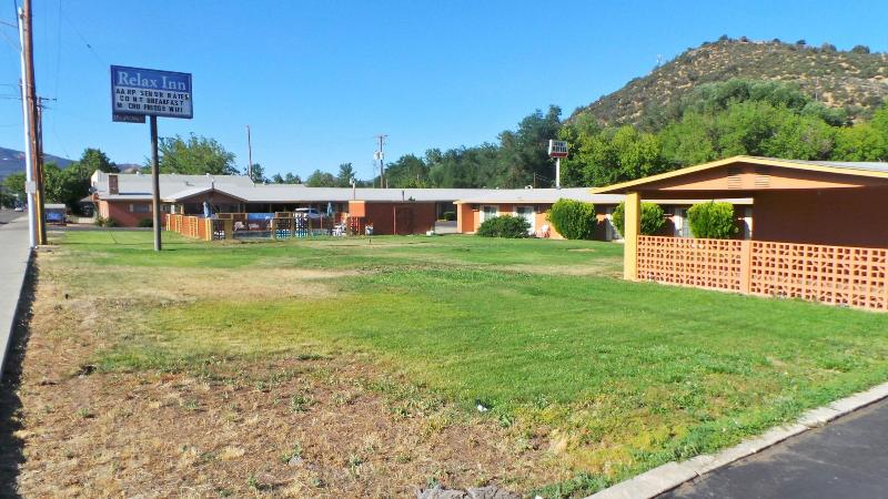 فندق Relax Inn Yreka