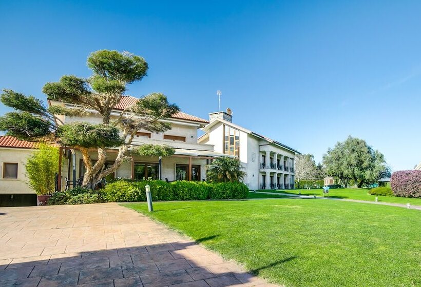 هتل روستایی Rural Campaniola