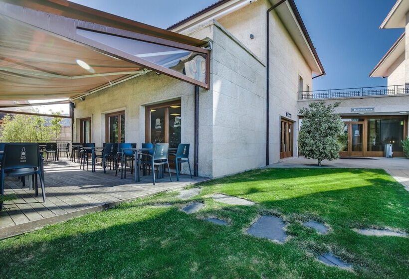 هتل روستایی Rural Campaniola