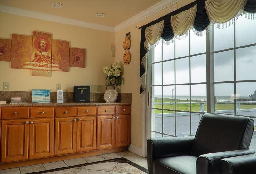 ホテル Sea Breeze Inn   San Simeon
