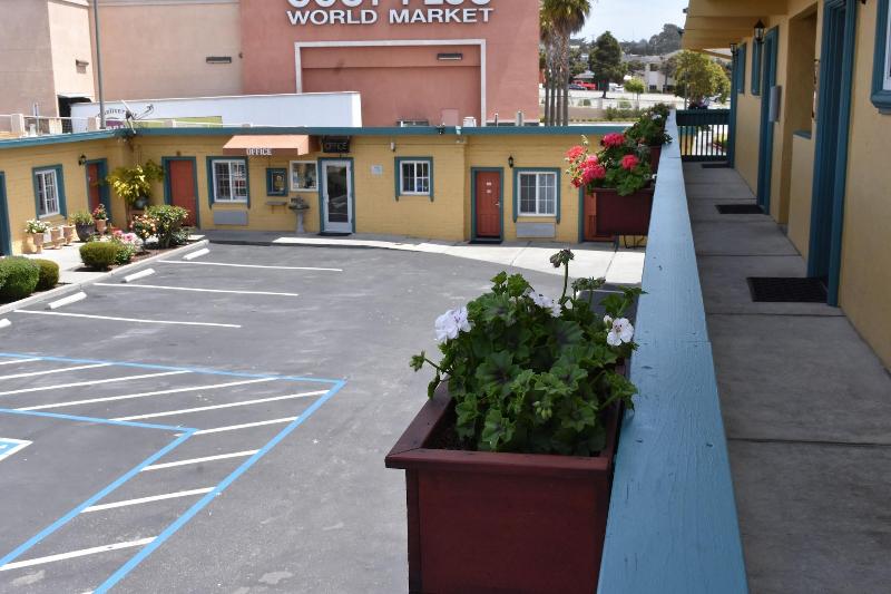 فندق Seaside Inn Monterey