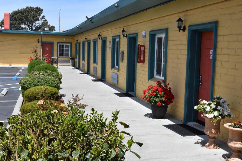 فندق Seaside Inn Monterey