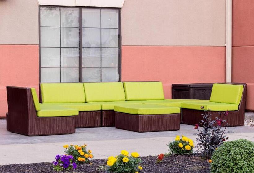 בית מלון כפרי Springhill Suites Quakertown Pennsylvania