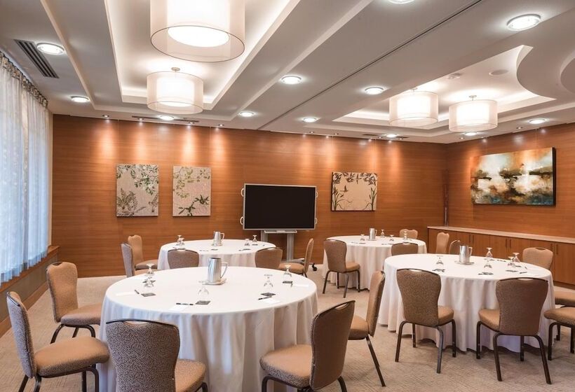 The Heathman Hotel Kirkland