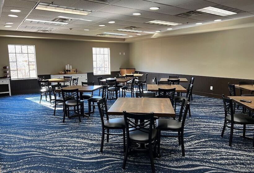 فندق The Lodge On Lake Oconee