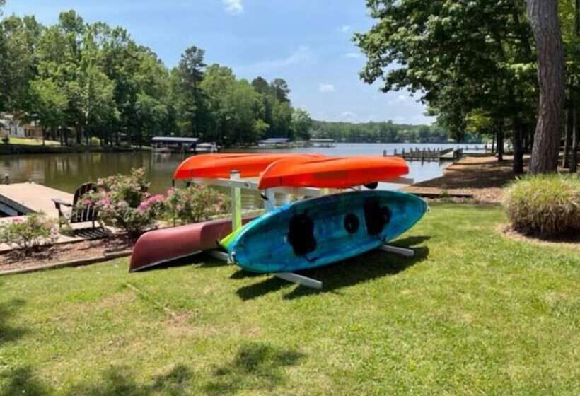فندق The Lodge On Lake Oconee