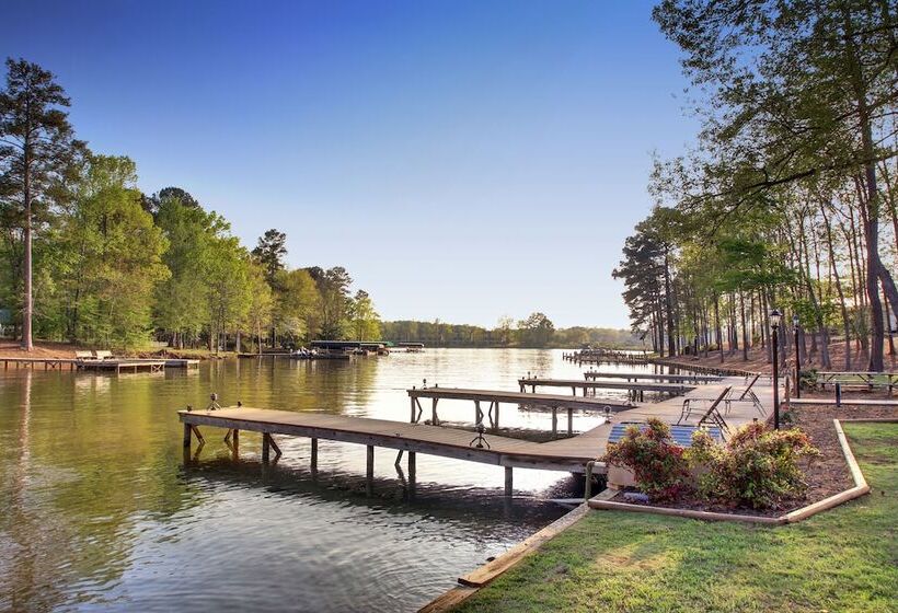 فندق The Lodge On Lake Oconee