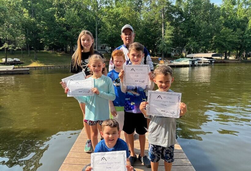 فندق The Lodge On Lake Oconee