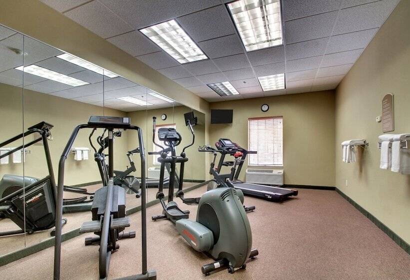 فندق The Lodge On Lake Oconee