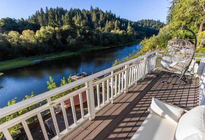 בית מלון כפרי Boho Manor