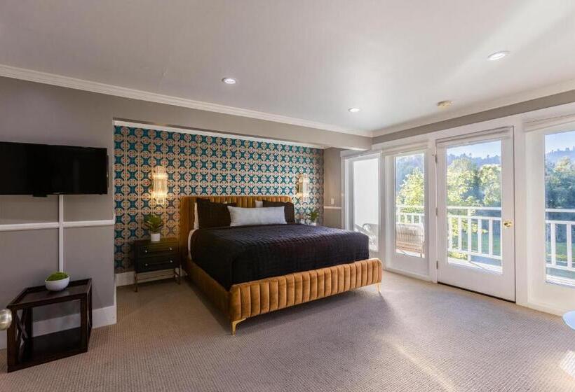 בית מלון כפרי Boho Manor