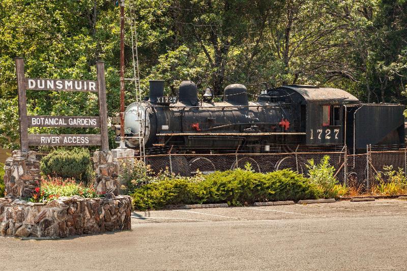 فندق Travelodge By Wyndham Dunsmuir