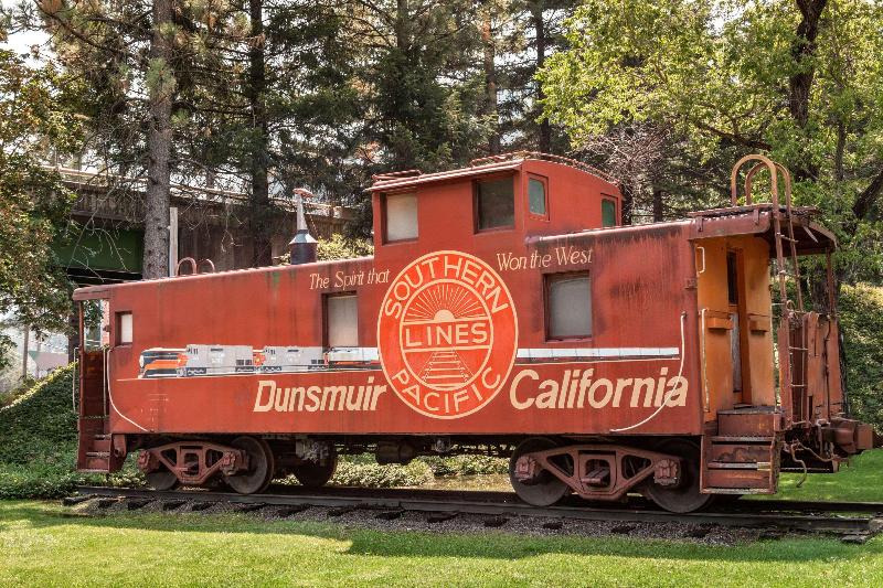 فندق Travelodge By Wyndham Dunsmuir