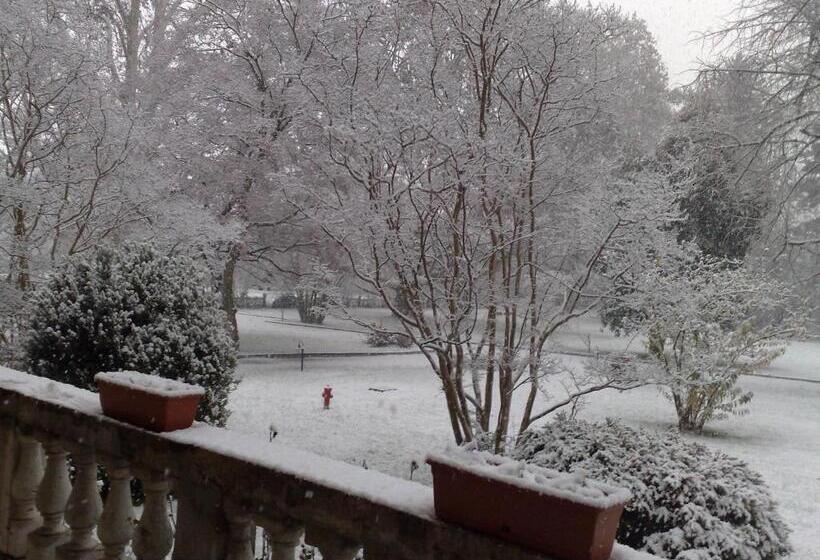 ホテル Villa Soleil