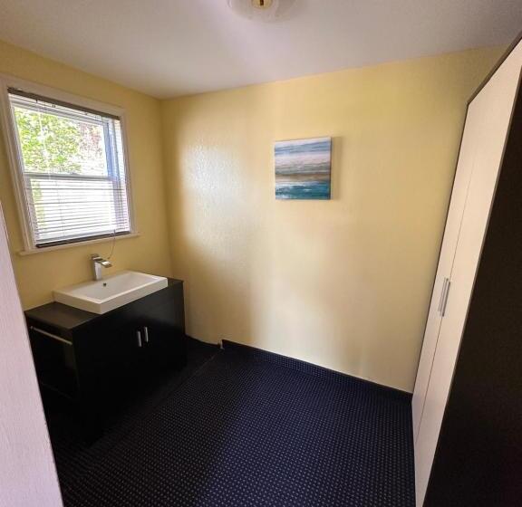 Отель Welcome Inn