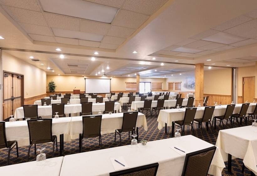 Icicle Village Resort