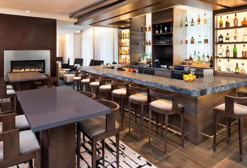 Ivy, A Luxury Collection Hotel, Minneapolis