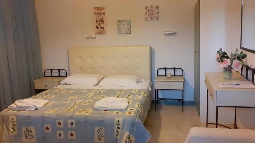 Maria Apartments