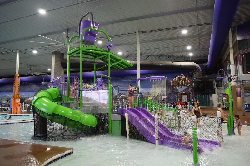 Metropolis Resort  Eau Claire