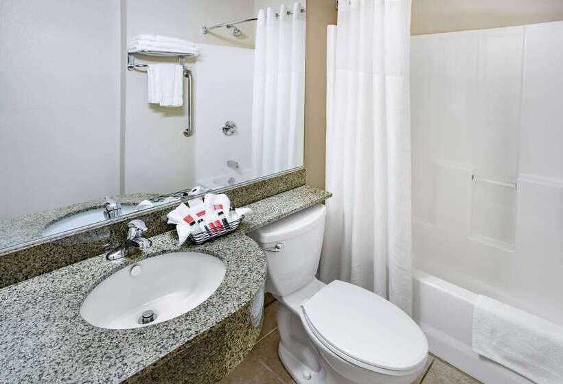 Microtel Inn & Suites By Wyndham Johnstown