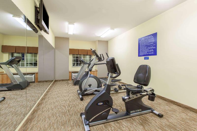 Microtel Inn & Suites By Wyndham Johnstown