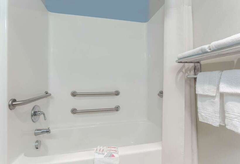 Microtel Inn & Suites By Wyndham Klamath Falls