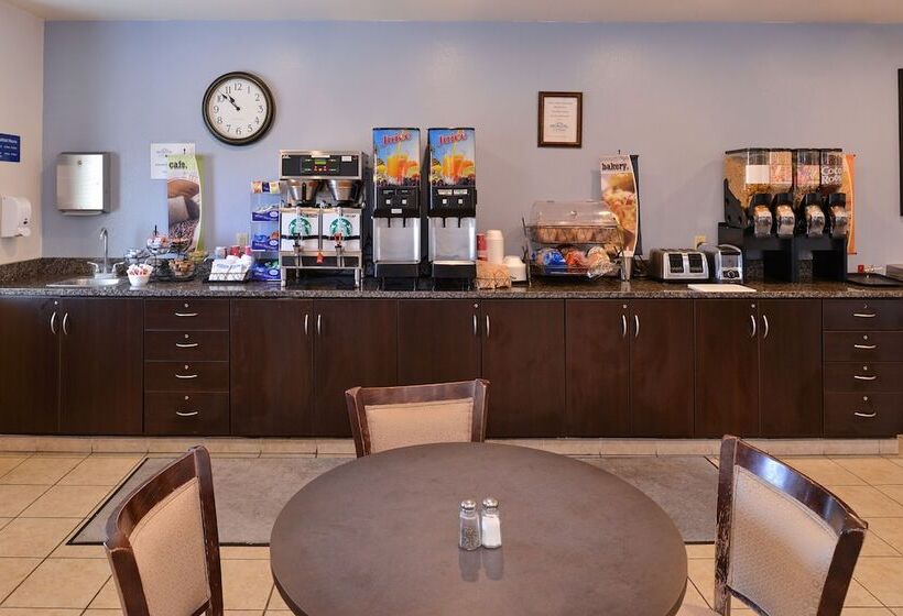 Microtel Inn & Suites By Wyndham Klamath Falls