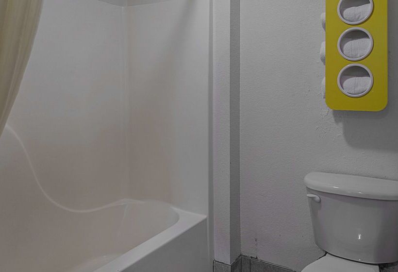 מוטל Quality Inn & Suites