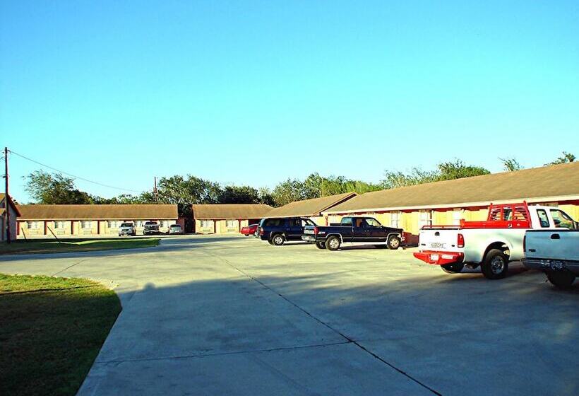 모텔 Lakeside Inn & Suites