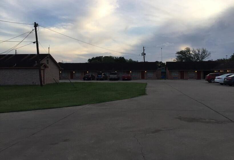 모텔 Lakeside Inn & Suites