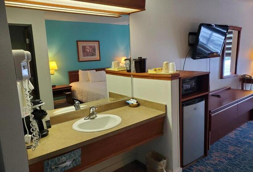 فندق على الطريق Omak Inn