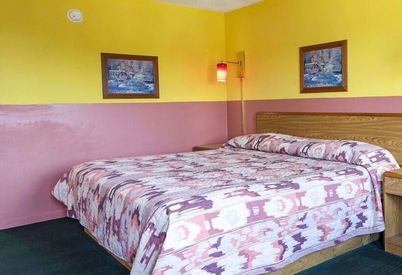 מוטל OYO Hotel Opp AL, Floral Hwy