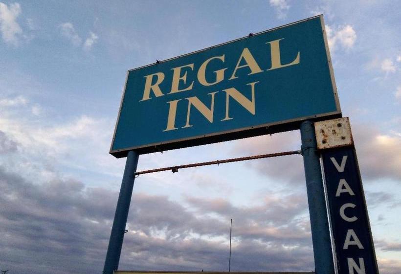 فندق على الطريق Regal Inn