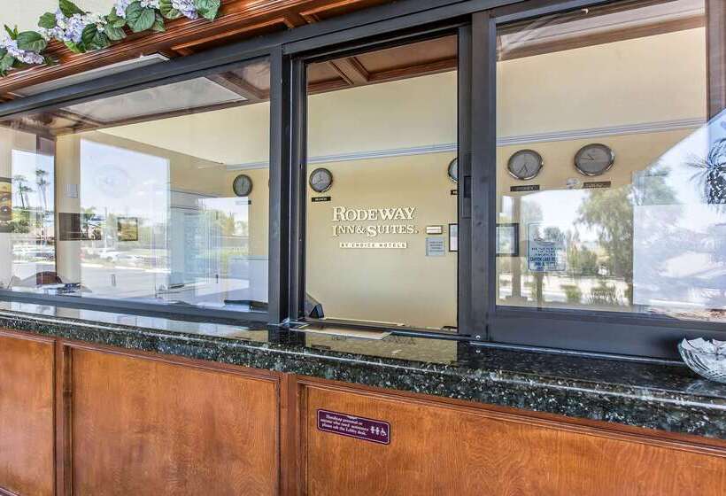 모텔 Rodeway Inn & Suites Canyon Lakemenifee West