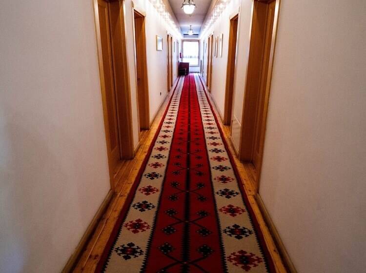 Natyral Razma Resort