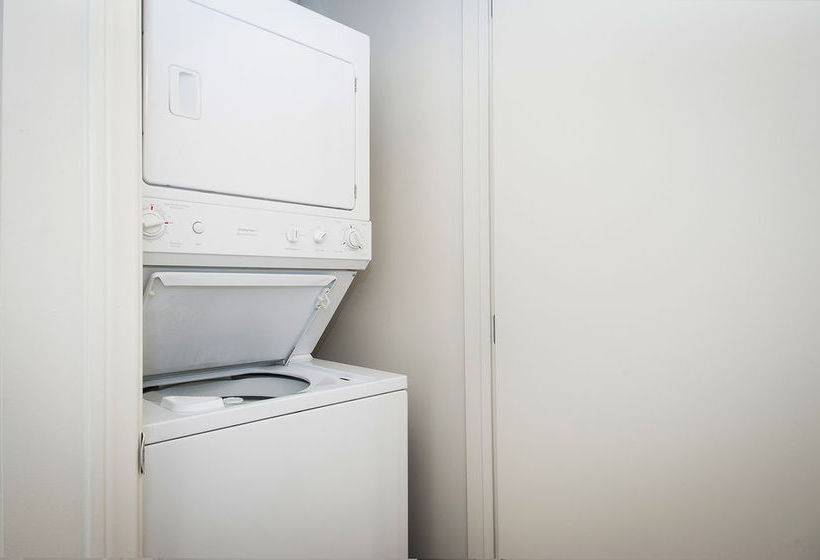 Oakwood At Metro 417