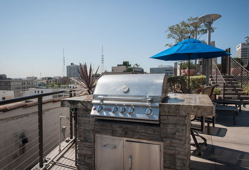 Oakwood At Metro 417