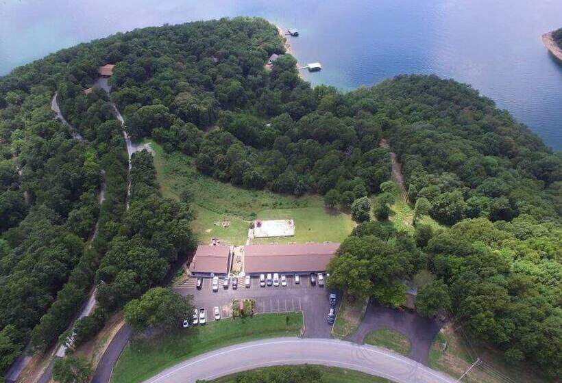 Pointe West Resort Motel