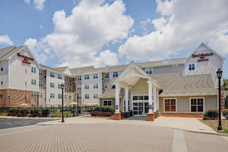 Residence Inn By Marriott Roanoke Airport