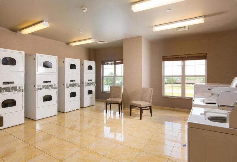 Residence Inn Kansas City Airport