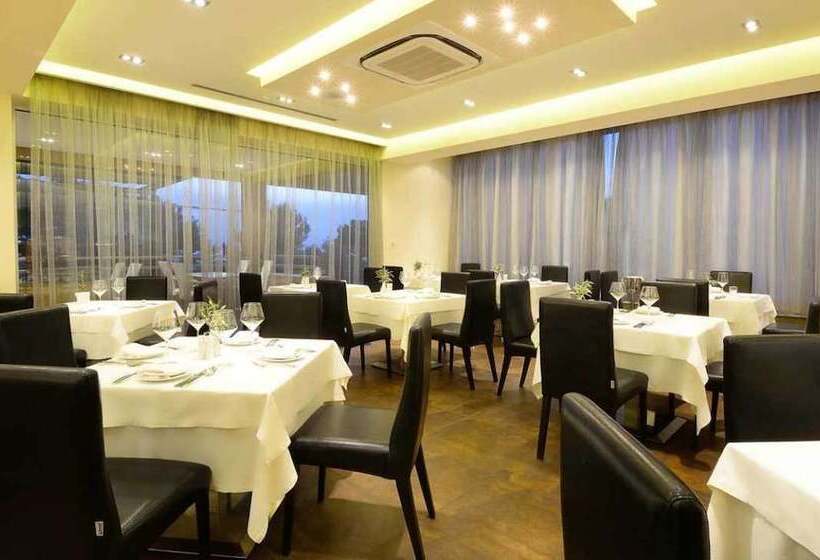 Royal Paradise Beach Resort & Spa