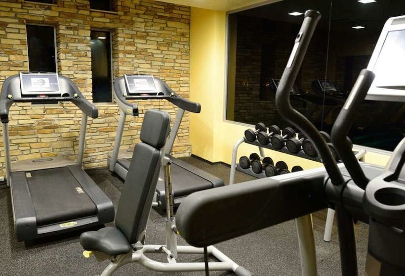 Royal Paradise Beach Resort & Spa