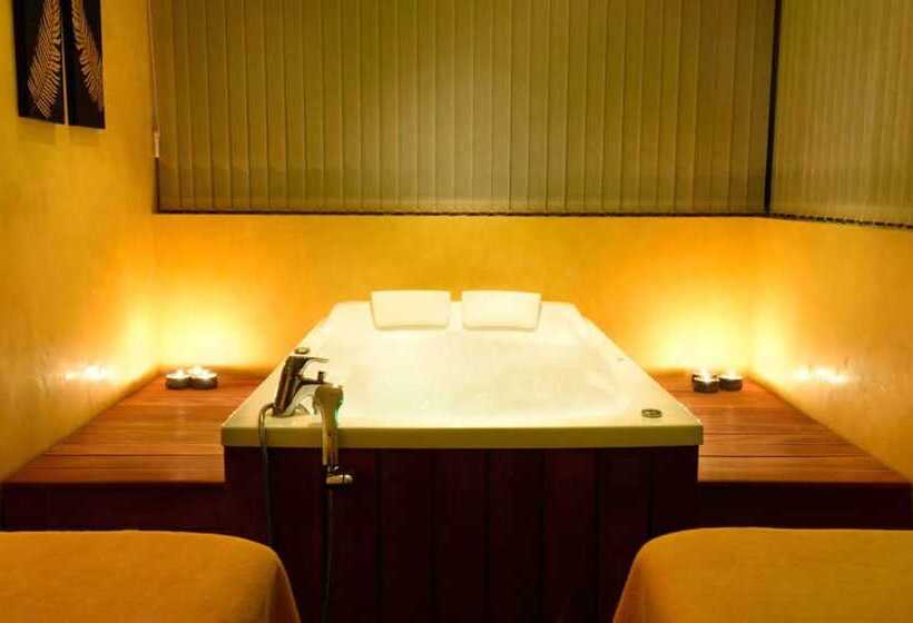 Royal Paradise Beach Resort & Spa