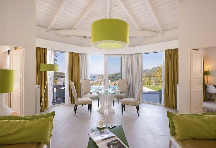 Salvator Villas & Spa