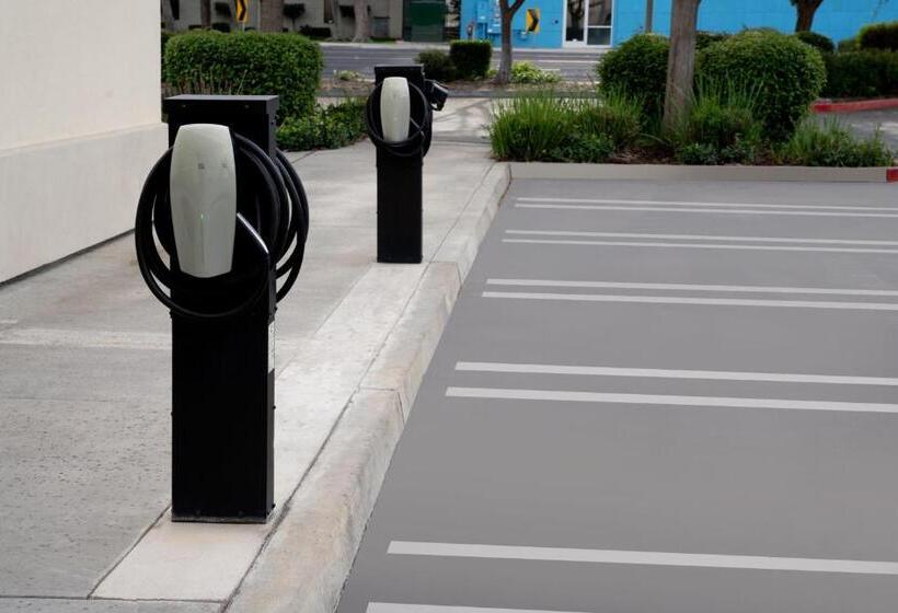 Springhill Suites By Marriott Modesto