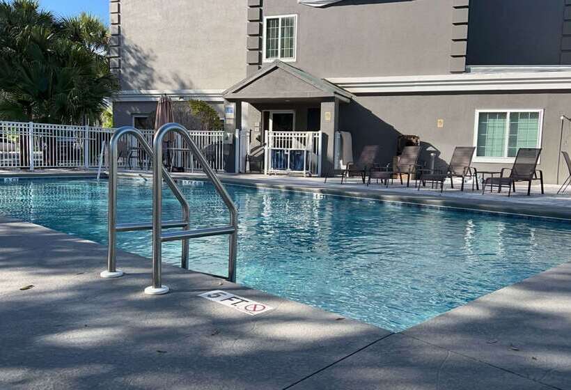 Surestay Plus Hotel By Best Western Vero Beach