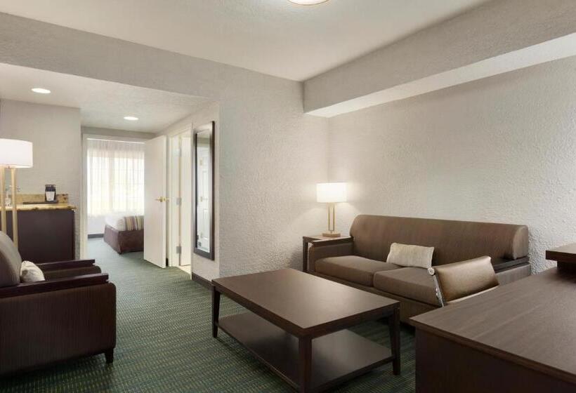 Surestay Plus Hotel By Best Western Vero Beach