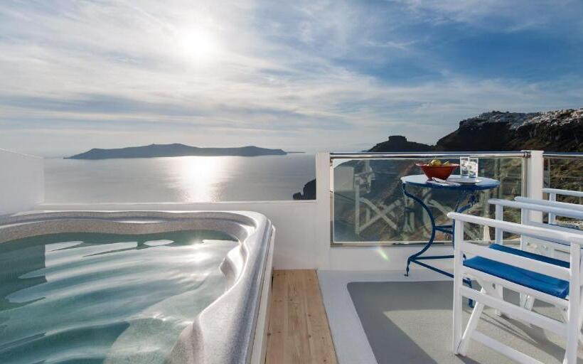 Vallas Apartments & Villas