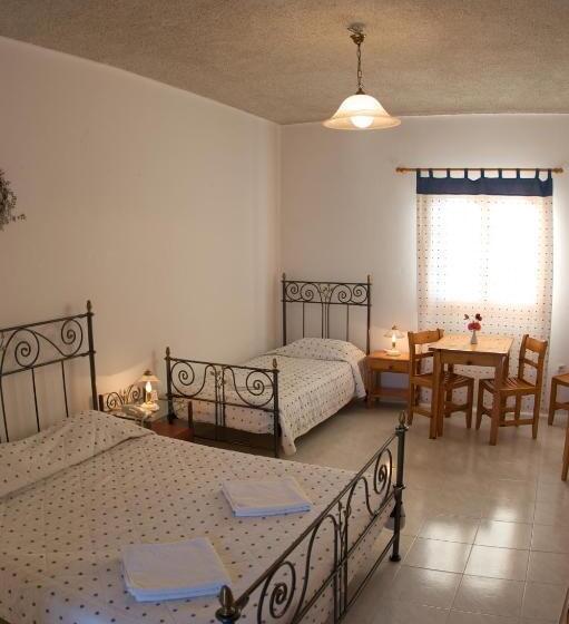 Vallas Apartments & Villas