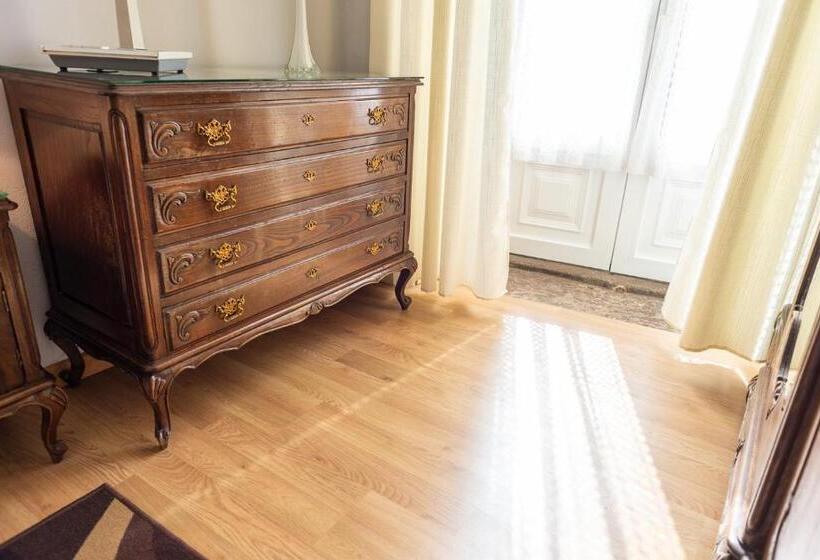 هاستل Almada Guest House